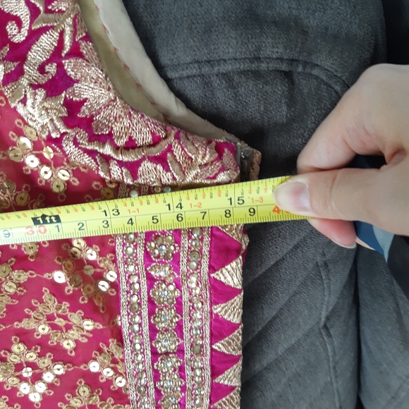 Beautiful Indian Dress - Picture 6 of 7